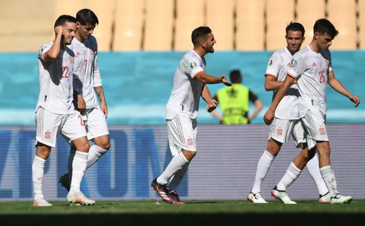 EURO 2020: Tây Ban Nha và thống kê đáng lo ngại trên chấm phạt đền - Ảnh 1. EURO 2020: Tây Ban Nha và thống kê đáng lo ngại trên chấm phạt đền - Ảnh 1.
