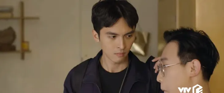 Hãy nói lời yêu - Tập 21: Phan (Công Dương) bị tống tiền bởi ảnh chụp cùng My (Quỳnh Kool) - Ảnh 3. Hãy nói lời yêu - Tập 21: Phan (Công Dương) bị tống tiền bởi ảnh chụp cùng My (Quỳnh Kool) - Ảnh 3.
