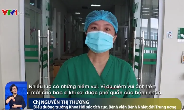Những dòng nhật ký dí dỏm và hạnh phúc của nữ điều dưỡng trong tâm dịch - Ảnh 2. Những dòng nhật ký dí dỏm và hạnh phúc của nữ điều dưỡng trong tâm dịch - Ảnh 2.