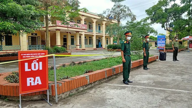 Thêm 3 trường hợp dương tính với SARS-CoV-2 ở Nghệ An, Thái Bình - Ảnh 1. Thêm 3 trường hợp dương tính với SARS-CoV-2 ở Nghệ An, Thái Bình - Ảnh 1.