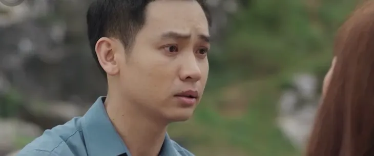 Mùa hoa tìm lại - Tập 14: Tuyết bị người đàn ông 10 năm trước bất ngờ quay về khống chế - Ảnh 3. Mùa hoa tìm lại - Tập 14: Tuyết bị người đàn ông 10 năm trước bất ngờ quay về khống chế - Ảnh 3.