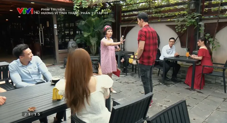 Hương vị tình thân - Tập 49: Diệp tự tử vì bị bạn trai lăng nhục ngoại hình giữa chốn đông người - Ảnh 6. Hương vị tình thân - Tập 49: Diệp tự tử vì bị bạn trai lăng nhục ngoại hình giữa chốn đông người - Ảnh 6.