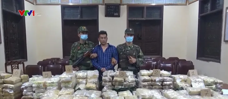 Sử dụng tội phạm liều chết để vận chuyển ma túy - mánh khóe của những kẻ chủ mưu - Ảnh 1. Sử dụng tội phạm liều chết để vận chuyển ma túy - mánh khóe của những kẻ chủ mưu - Ảnh 1.
