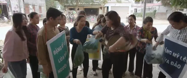 Mùa hoa tìm lại - Tập 5: Đồng cứu Lệ bằng cách... siêu ngầu - Ảnh 14. Mùa hoa tìm lại - Tập 5: Đồng cứu Lệ bằng cách... siêu ngầu - Ảnh 14.