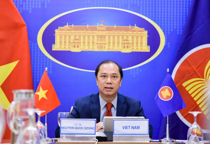 ASEAN cam kết hỗ trợ lẫn nhau trong tiếp cận vaccine COVID-19 công bằng và bình đẳng - Ảnh 2. ASEAN cam kết hỗ trợ lẫn nhau trong tiếp cận vaccine COVID-19 công bằng và bình đẳng - Ảnh 2.