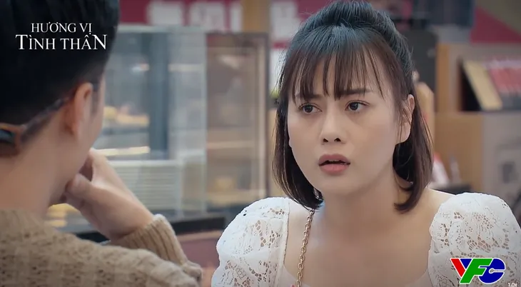 Hương vị tình thân - Tập 53: Long (Mạnh Trường) nói lời yêu Nam (Phương Oanh) - Ảnh 3. Hương vị tình thân - Tập 53: Long (Mạnh Trường) nói lời yêu Nam (Phương Oanh) - Ảnh 3.