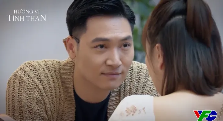 Hương vị tình thân - Tập 53: Long (Mạnh Trường) nói lời yêu Nam (Phương Oanh) - Ảnh 2. Hương vị tình thân - Tập 53: Long (Mạnh Trường) nói lời yêu Nam (Phương Oanh) - Ảnh 2.