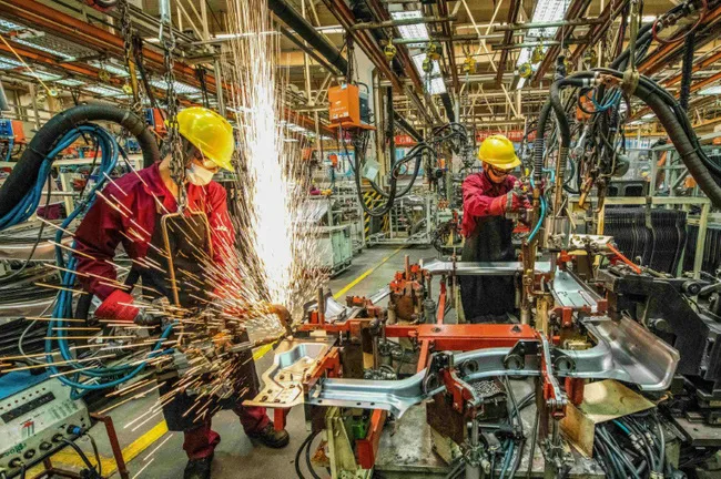 WB nâng dự báo tăng trưởng năm 2021 của Trung Quốc - Ảnh 2. WB nâng dự báo tăng trưởng năm 2021 của Trung Quốc - Ảnh 2.