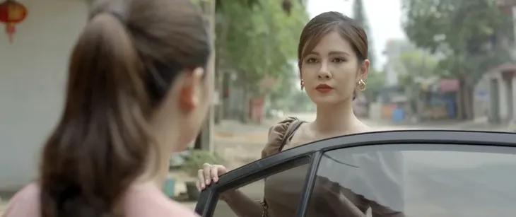 Mùa hoa tìm lại: Vợ cũ của Đồng quay về cản trở Lệ (Thanh Hương) - Đồng (Duy Hưng) nên duyên? - Ảnh 2. Mùa hoa tìm lại: Vợ cũ của Đồng quay về cản trở Lệ (Thanh Hương) - Đồng (Duy Hưng) nên duyên? - Ảnh 2.