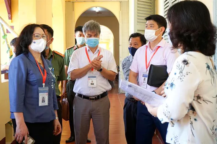 Cần Thơ tính đến trường hợp phát sinh thí sinh nhiễm COVID-19 trong quá trình thi tốt nghiệp THPT - Ảnh 2. Cần Thơ tính đến trường hợp phát sinh thí sinh nhiễm COVID-19 trong quá trình thi tốt nghiệp THPT - Ảnh 2.