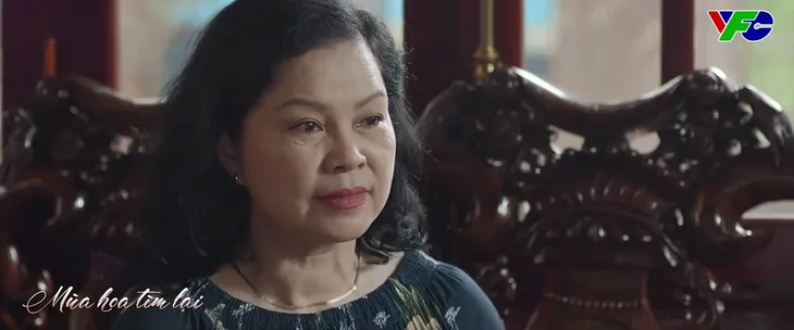 Mùa hoa tìm lại - Tập 17: Mẹ Việt phủi tay để Tuyết chịu trận một mình - Ảnh 3. Mùa hoa tìm lại - Tập 17: Mẹ Việt phủi tay để Tuyết chịu trận một mình - Ảnh 3.