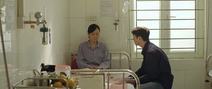 Hãy nói lời yêu - Tập 16: Phan (Công Dương) khao khát được hiến thận cho mẹ mà bà Ngần không nỡ nhìn con đau đớn - Ảnh 1.