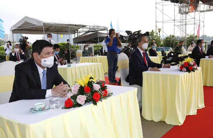 TP Hồ Chí Minh kỷ niệm 110 năm ngày Bác Hồ ra đi tìm đường cứu nước - Ảnh 1. TP Hồ Chí Minh kỷ niệm 110 năm ngày Bác Hồ ra đi tìm đường cứu nước - Ảnh 1.