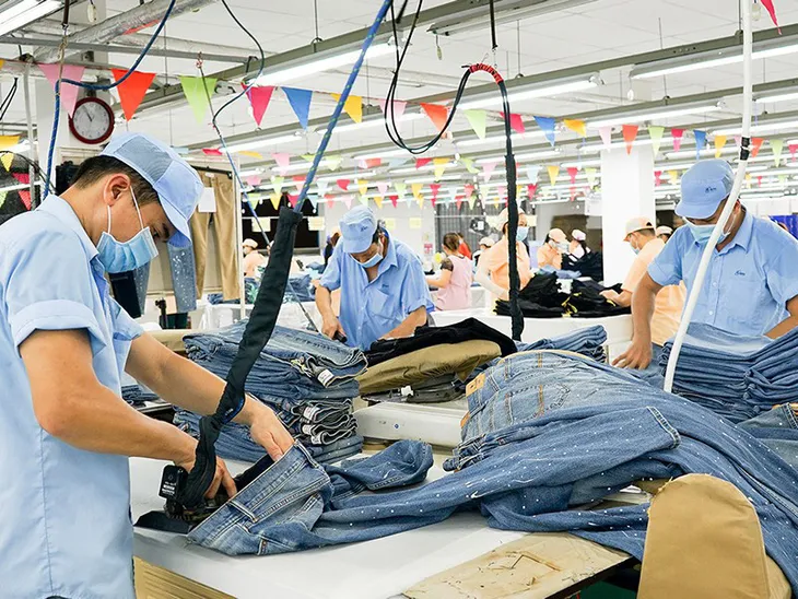 Dệt may hết thời ăn đong - Ảnh 1. Dệt may hết thời ăn đong - Ảnh 1.
