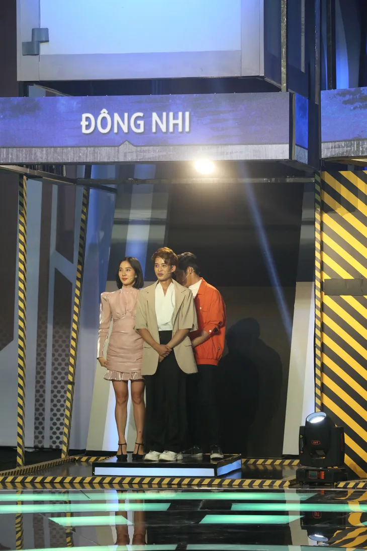 Fans Erik khóc thét khi Quang Đăng khoe giọng với hit Em không sai, chúng ta sai - Ảnh 5. Fans Erik khóc thét khi Quang Đăng khoe giọng với hit Em không sai, chúng ta sai - Ảnh 5.
