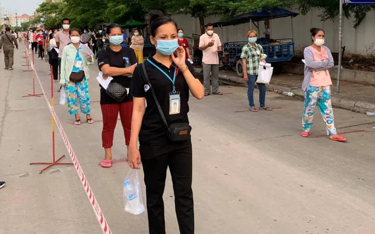 Thế giới ghi nhận 175 triệu ca nhiễm COVID-19, hơn 5.000 ca mắc mới hàng ngày tại Malaysia - Ảnh 1. Thế giới ghi nhận 175 triệu ca nhiễm COVID-19, hơn 5.000 ca mắc mới hàng ngày tại Malaysia - Ảnh 1.