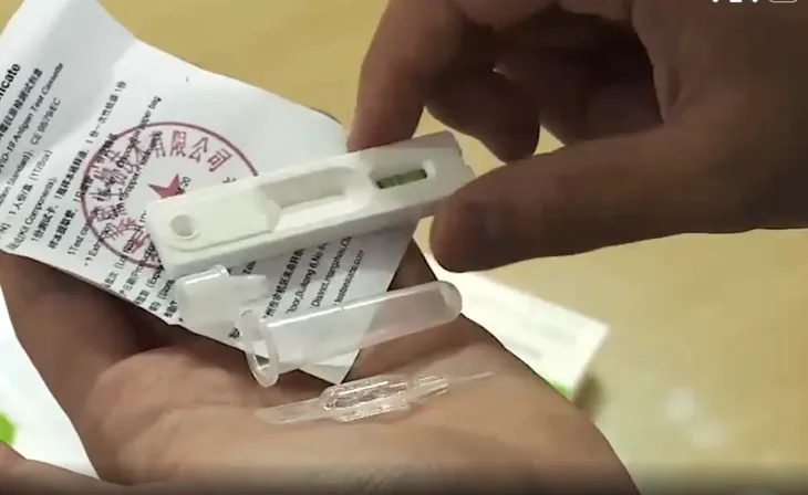 Cảnh báo: Test thử nhanh COVID-19 trôi nổi trên thị trường - Ảnh 2. Cảnh báo: Test thử nhanh COVID-19 trôi nổi trên thị trường - Ảnh 2.