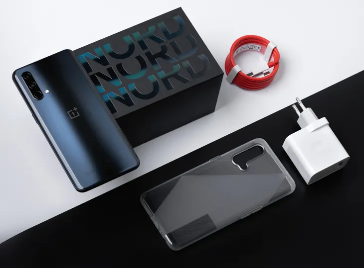 Cận cảnh OnePlus Nord CE 5G: Chip Snapdragon 750G 5G, RAM 12GB, màn hình 90Hz - Ảnh 2. Cận cảnh OnePlus Nord CE 5G: Chip Snapdragon 750G 5G, RAM 12GB, màn hình 90Hz - Ảnh 2.