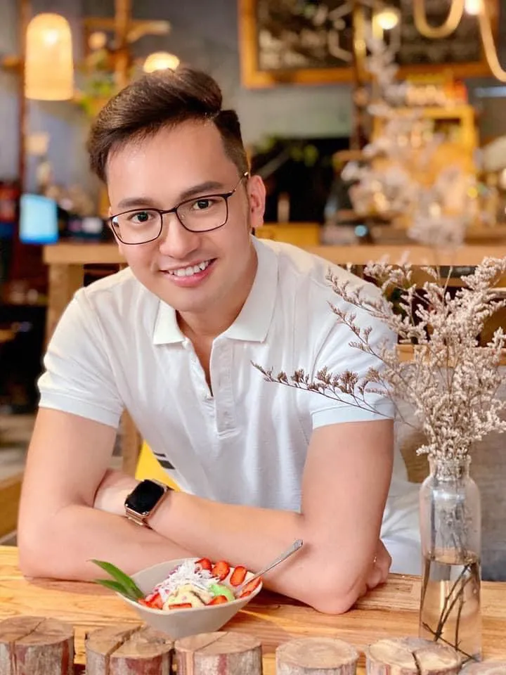BTV Minh Tây: Chất giọng Huế vừa là lợi thế, vừa mang đến nhiều áp lực - Ảnh 2. BTV Minh Tây: Chất giọng Huế vừa là lợi thế, vừa mang đến nhiều áp lực - Ảnh 2.