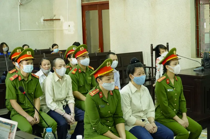 Điện Biên: Tiếp tục hoãn phiên tòa phúc thẩm xét xử mẹ nữ sinh giao gà - Ảnh 1. Điện Biên: Tiếp tục hoãn phiên tòa phúc thẩm xét xử mẹ nữ sinh giao gà - Ảnh 1.