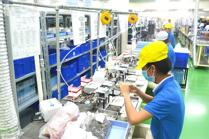 Nhiều doanh nghiệp TP Hồ Chí Minh kiên trì “mục tiêu kép”, chống đứt gãy sản xuất - Ảnh 1. Nhiều doanh nghiệp TP Hồ Chí Minh kiên trì “mục tiêu kép”, chống đứt gãy sản xuất - Ảnh 1.