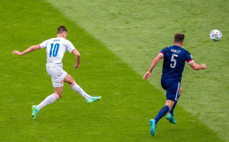 Bàn thắng của Patrik Schick đẹp nhất UEFA EURO 2020 - Ảnh 1. Bàn thắng của Patrik Schick đẹp nhất UEFA EURO 2020 - Ảnh 1.