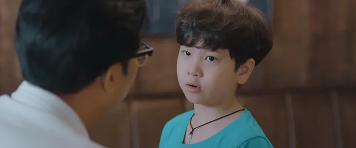 Mùa hoa tìm lại: Bé Ngân - bé Bin thân thiết ở hậu trường - Ảnh 5. Mùa hoa tìm lại: Bé Ngân - bé Bin thân thiết ở hậu trường - Ảnh 5.