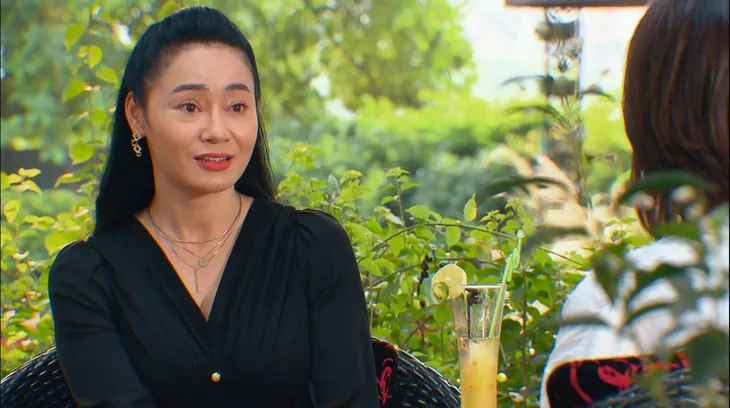 Hương vị tình thân: Một mình chịu công kích, dè bỉu, Nam quyết định từ bỏ vì Long yêu chưa xác định? - Ảnh 7. Hương vị tình thân: Một mình chịu công kích, dè bỉu, Nam quyết định từ bỏ vì Long yêu chưa xác định? - Ảnh 7.
