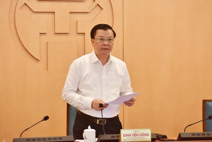 Bí thư Thành ủy Hà Nội: Phải kiểm soát 100% người và phương tiện vào thành phố - Ảnh 1. Bí thư Thành ủy Hà Nội: Phải kiểm soát 100% người và phương tiện vào thành phố - Ảnh 1.
