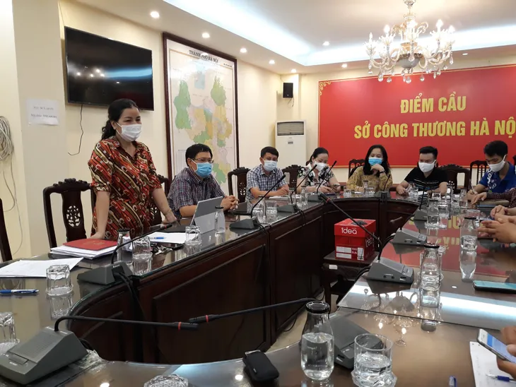 Hàng hóa ở Hà Nội sẵn sàng phục vụ người dân trong 3 tháng - Ảnh 1. Hàng hóa ở Hà Nội sẵn sàng phục vụ người dân trong 3 tháng - Ảnh 1.