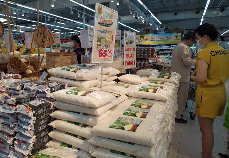 Siêu thị Hà Nội đầy ắp hàng hoá - Ảnh 3. Siêu thị Hà Nội đầy ắp hàng hoá - Ảnh 3.