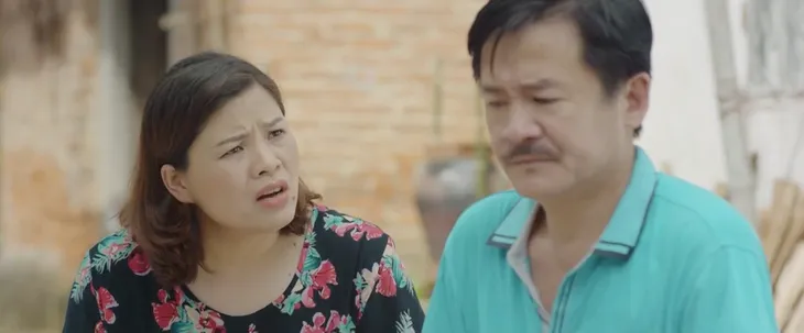 Mùa hoa tìm lại - Tập 25: Thủy cố tình gần gũi Đồng, năm lần bảy lượt trêu ngươi Lệ - Ảnh 38. Mùa hoa tìm lại - Tập 25: Thủy cố tình gần gũi Đồng, năm lần bảy lượt trêu ngươi Lệ - Ảnh 38.