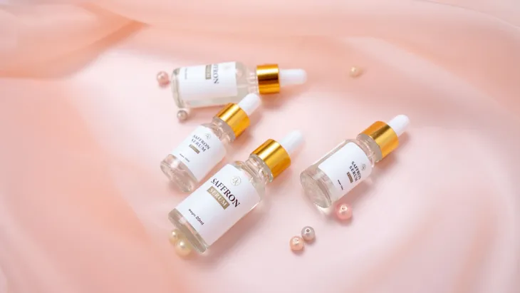 Mờ sạm nám, làm trắng da với Dakami Saffron - Ảnh 1. Mờ sạm nám, làm trắng da với Dakami Saffron - Ảnh 1.
