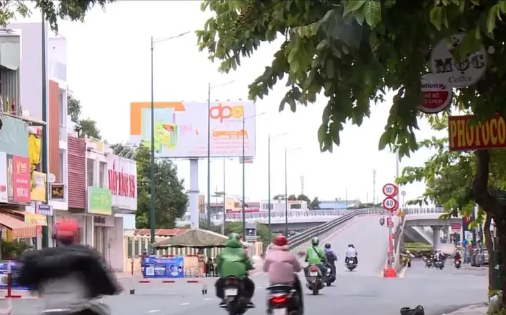 Người dân TP Hồ Chí Minh đồng thuận tăng cường biện pháp phòng, chống dịch - Ảnh 3.