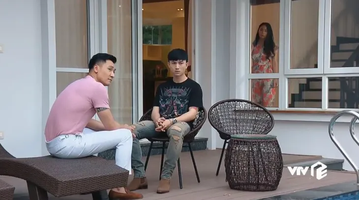 Hương vị tình thân - Tập 69: Bị cả thế giới hùa vào xỉ vả, Nam yếu đuối nức nở bên 2 bố - Ảnh 9. Hương vị tình thân - Tập 69: Bị cả thế giới hùa vào xỉ vả, Nam yếu đuối nức nở bên 2 bố - Ảnh 9.