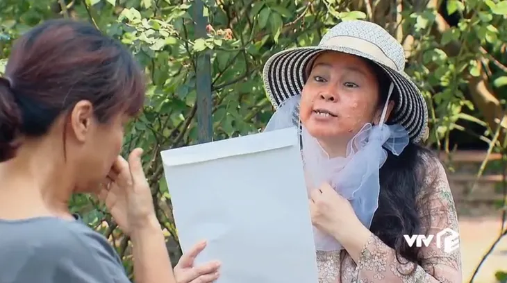 Hương vị tình thân - Tập 69: Bị cả thế giới hùa vào xỉ vả, Nam yếu đuối nức nở bên 2 bố - Ảnh 20. Hương vị tình thân - Tập 69: Bị cả thế giới hùa vào xỉ vả, Nam yếu đuối nức nở bên 2 bố - Ảnh 20.