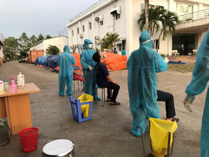 Các ca bệnh COVID-19 nặng ở Đồng Tháp đang được kiểm soát - Ảnh 1. Các ca bệnh COVID-19 nặng ở Đồng Tháp đang được kiểm soát - Ảnh 1.