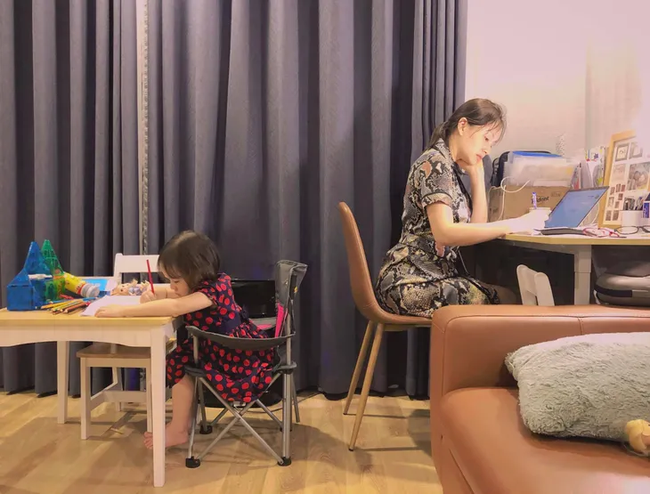 Diễn viên Việt tuần qua: Việt Anh khoe cơ bắp cuồn cuộn, bộ 3 đáng ghét Hương vị tình thân hội ngộ - Ảnh 14. Diễn viên Việt tuần qua: Việt Anh khoe cơ bắp cuồn cuộn, bộ 3 đáng ghét Hương vị tình thân hội ngộ - Ảnh 14.