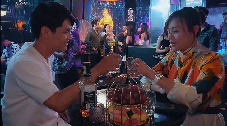 Hương vị tình thân phần 2 - Tập 1: Hóa ra Nam (Phương Oanh) vẫn độc thân, vợ sắp cưới của Long không phải dạng vừa - Ảnh 4. Hương vị tình thân phần 2 - Tập 1: Hóa ra Nam (Phương Oanh) vẫn độc thân, vợ sắp cưới của Long không phải dạng vừa - Ảnh 4.
