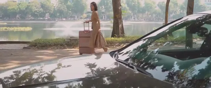 11 tháng 5 ngày - Tập 1: Đăng vứt sợi dây chuyền quý giá của Tuệ Nhi đi, oan gia ngõ hẹp bắt đầu từ đây - Ảnh 13. 11 tháng 5 ngày - Tập 1: Đăng vứt sợi dây chuyền quý giá của Tuệ Nhi đi, oan gia ngõ hẹp bắt đầu từ đây - Ảnh 13.