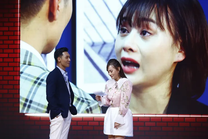 Sự thật màn chia tay lầy lội của Mạnh Trường - Phương Oanh - Ảnh 1. Sự thật màn chia tay lầy lội của Mạnh Trường - Phương Oanh - Ảnh 1.