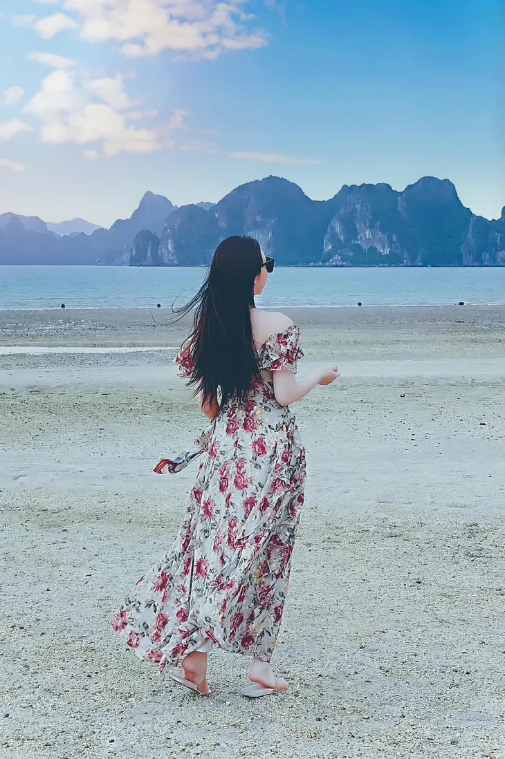 Diễn viên Việt tuần qua: Phương Oanh đổi tóc dài cực xinh, Thu Hoài lại quay về tóc ngắn - Ảnh 1. Diễn viên Việt tuần qua: Phương Oanh đổi tóc dài cực xinh, Thu Hoài lại quay về tóc ngắn - Ảnh 1.