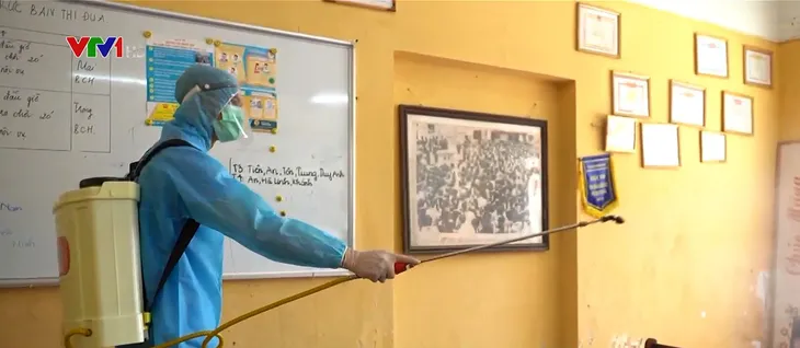 Thi tốt nghiệp THPT 2021: Sẵn sàng tâm thế vừa vượt vũ môn vừa chống dịch - Ảnh 1. Thi tốt nghiệp THPT 2021: Sẵn sàng tâm thế vừa vượt vũ môn vừa chống dịch - Ảnh 1.