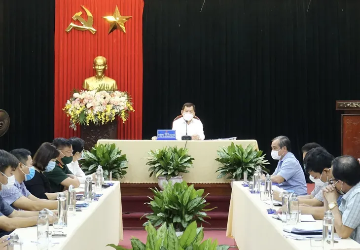 Nhiều ca COVID-19 không rõ nguồn lây, Quảng Ngãi tổ chức họp khẩn - Ảnh 1. Nhiều ca COVID-19 không rõ nguồn lây, Quảng Ngãi tổ chức họp khẩn - Ảnh 1.