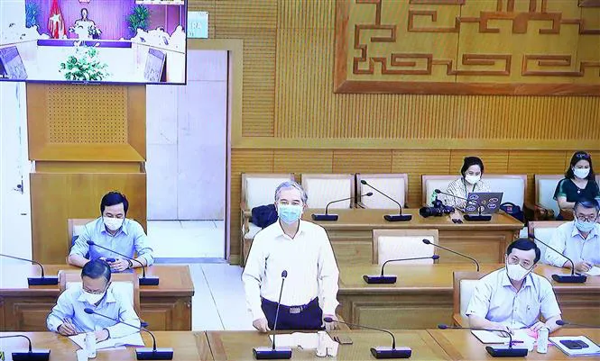 TP Hồ Chí Minh dự trù gói hỗ trợ gần 900 tỷ đồng trong thời gian kéo dài giãn cách - Ảnh 1. TP Hồ Chí Minh dự trù gói hỗ trợ gần 900 tỷ đồng trong thời gian kéo dài giãn cách - Ảnh 1.