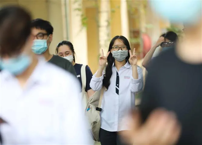 Đợt 1 kỳ thi tốt nghiệp THPT 2021: Thành công, an toàn, số thí sinh vi phạm giảm - Ảnh 1. Đợt 1 kỳ thi tốt nghiệp THPT 2021: Thành công, an toàn, số thí sinh vi phạm giảm - Ảnh 1.