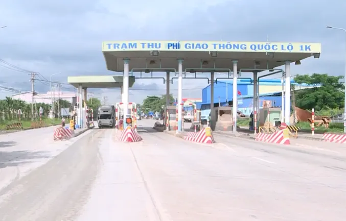 Đồng Nai vắng vẻ, thưa thớt xe cộ qua lại trong ngày đầu thực hiện giãn cách xã hội - Ảnh 3. Đồng Nai vắng vẻ, thưa thớt xe cộ qua lại trong ngày đầu thực hiện giãn cách xã hội - Ảnh 3.