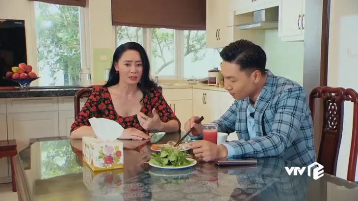Hương vị tình thân - Tập 58: Bị Nam (Phương Oanh) từ chối, Long (Mạnh Trường) tìm về chốn cũ? - Ảnh 7. Hương vị tình thân - Tập 58: Bị Nam (Phương Oanh) từ chối, Long (Mạnh Trường) tìm về chốn cũ? - Ảnh 7.