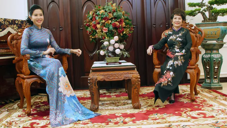Danh ca Phương Dung: “Cuộc đời tôi nhận được quá nhiều diễm phúc” - Ảnh 1. Danh ca Phương Dung: “Cuộc đời tôi nhận được quá nhiều diễm phúc” - Ảnh 1.