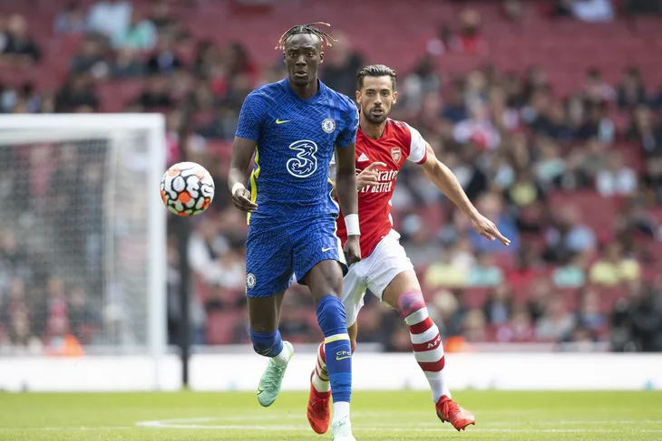 Chelsea đồng ý với Roma, Tammy Abraham vẫn quyết chờ Arsenal - Ảnh 1. Chelsea đồng ý với Roma, Tammy Abraham vẫn quyết chờ Arsenal - Ảnh 1.